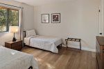 Third Bedroom with Twin Beds